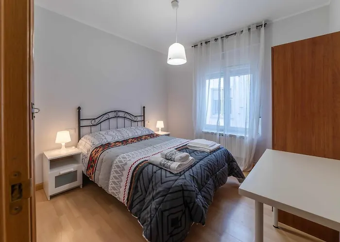 Lormar Apartamento 아파트 사모라